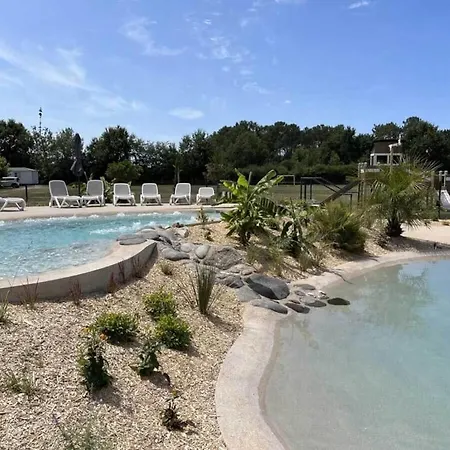 3 Etoiles - Piscine - Efc00i * Vensac
