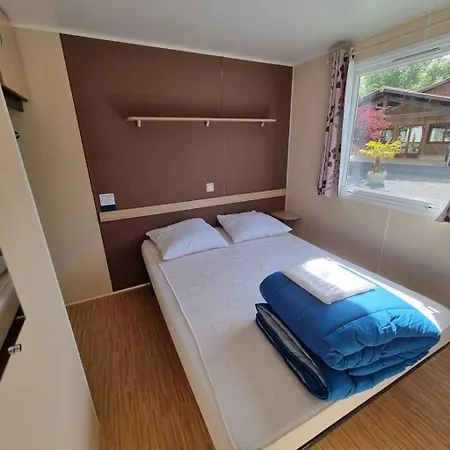 3 Etoiles - Piscine - Efc00i Camping *